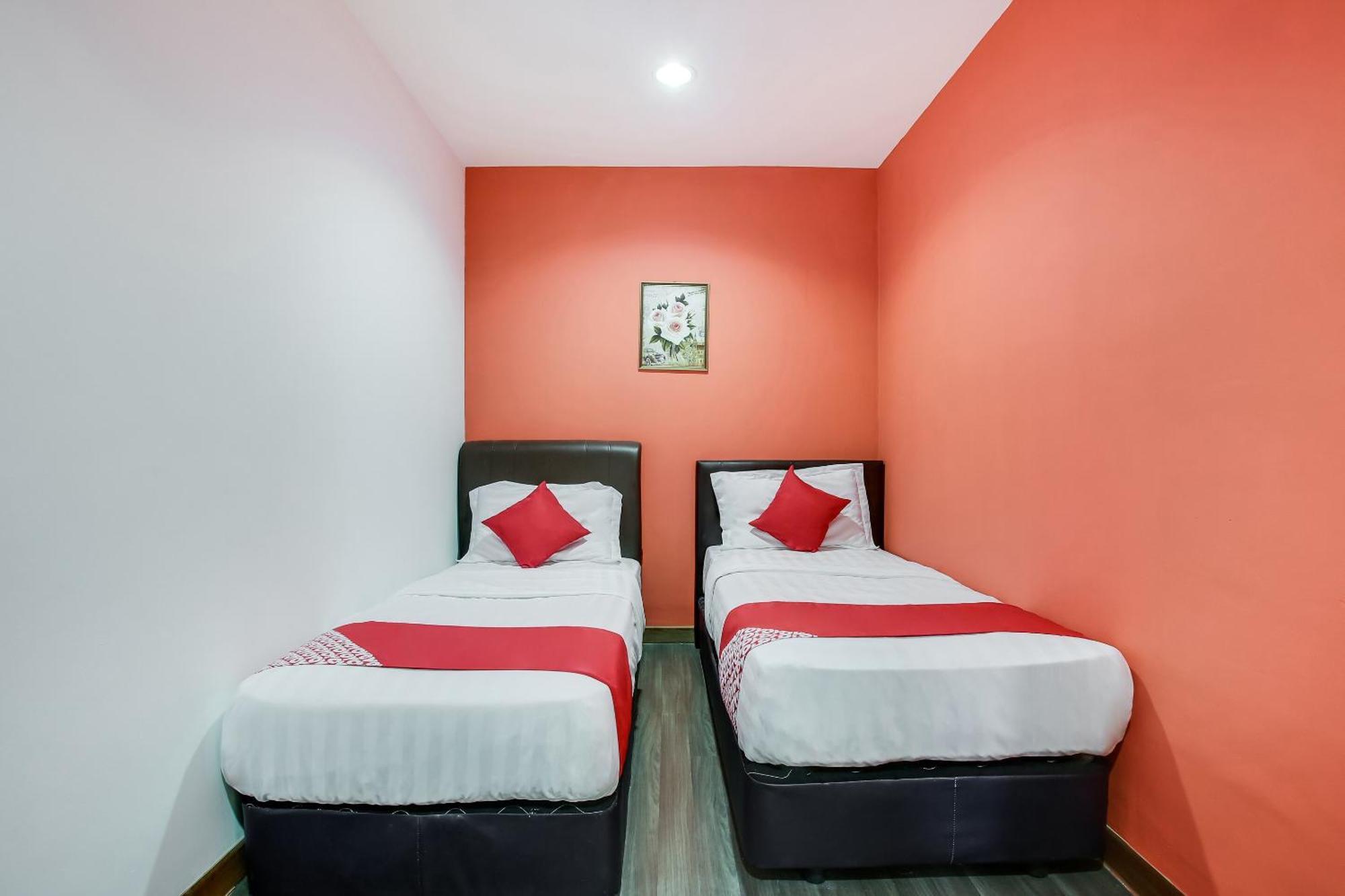 Oyo 90282 Hotel Taj Inn, Seksyen 7 Shah Alam Exteriör bild