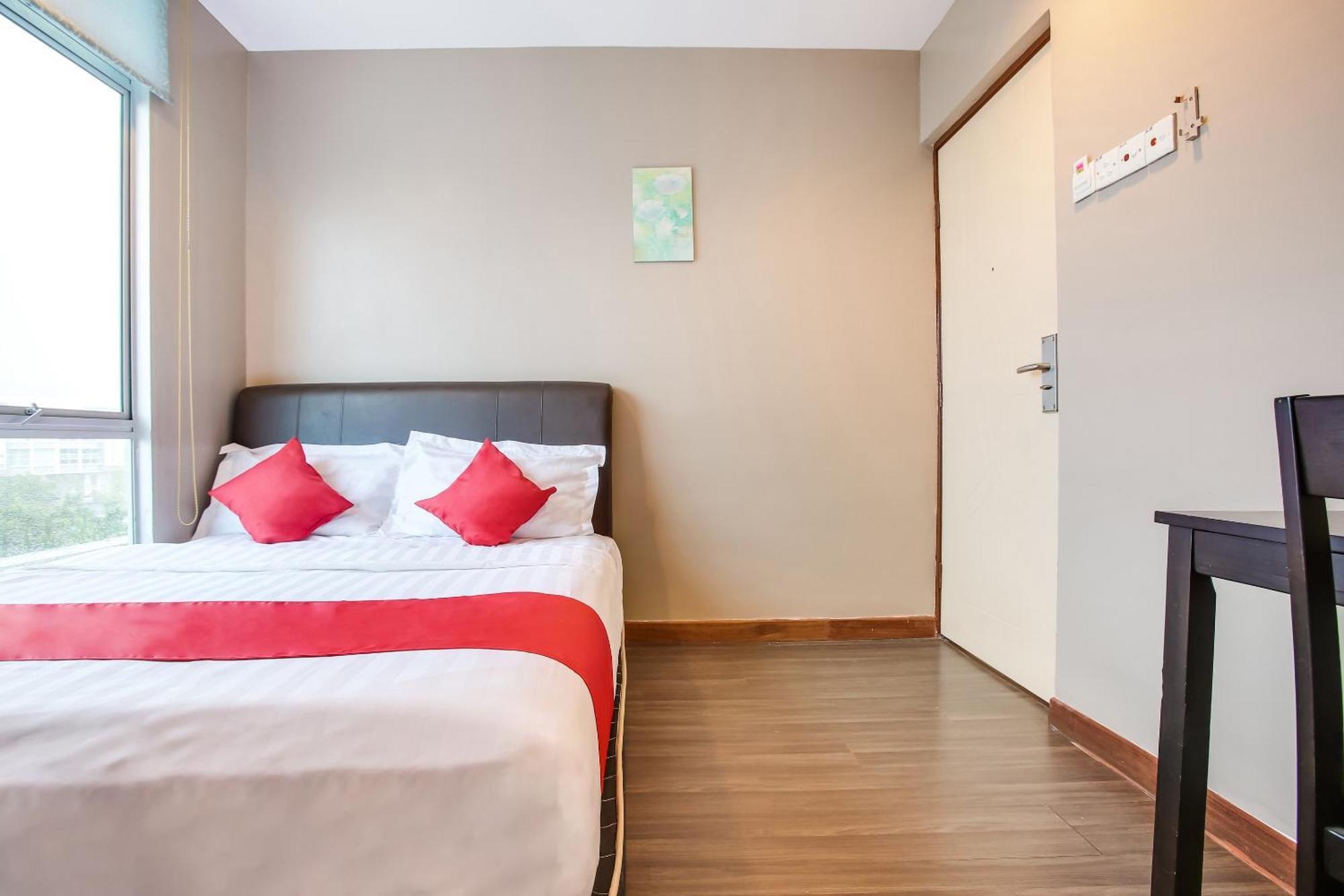 Oyo 90282 Hotel Taj Inn, Seksyen 7 Shah Alam Exteriör bild